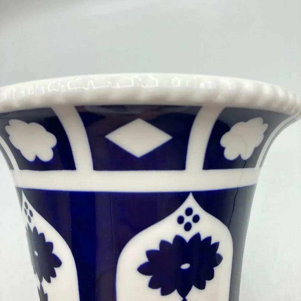 Royal Crown Derby Unfinished Imari Mantel Vase Urn Cachepot Planter Pot 4.75